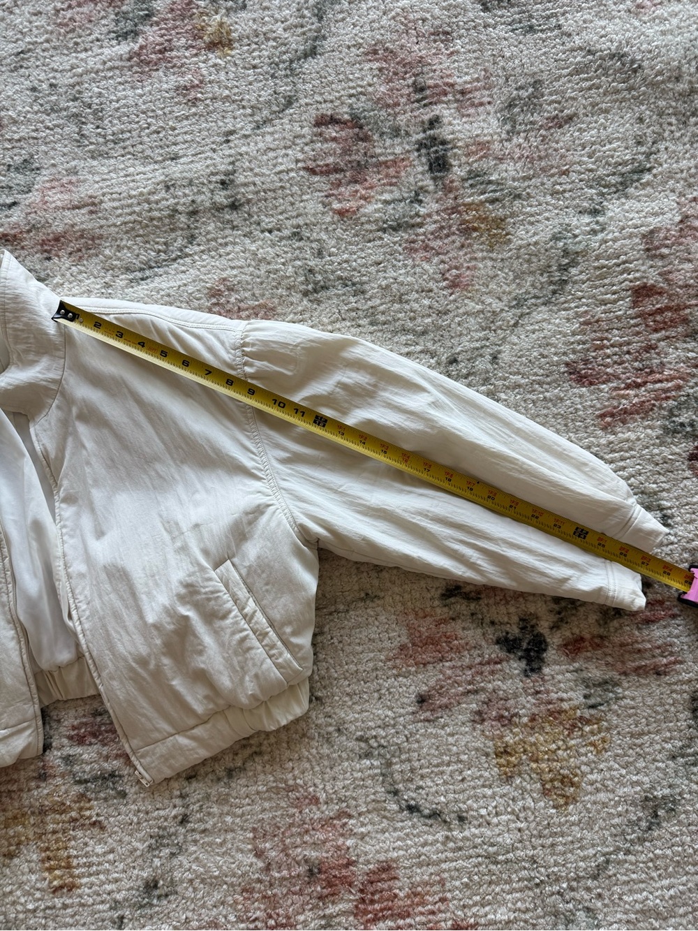 Amomento Exclusive Jacket - Picture 9 of 9